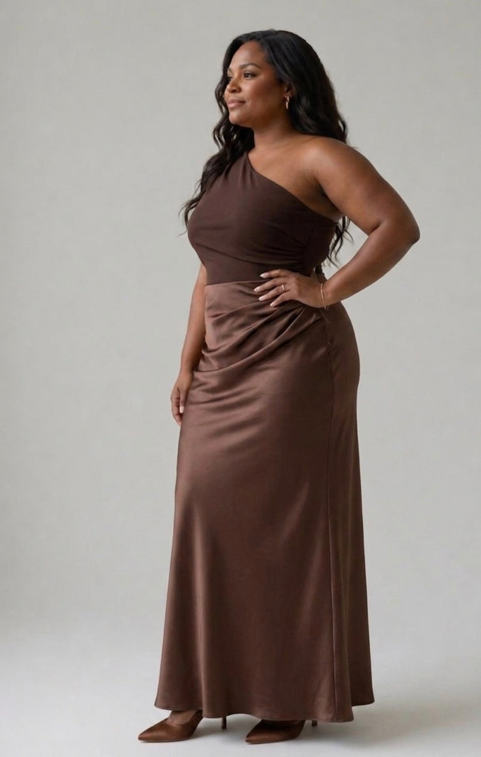 Hayes & Tate™ | Maxi Dress with a Guilt in Satin