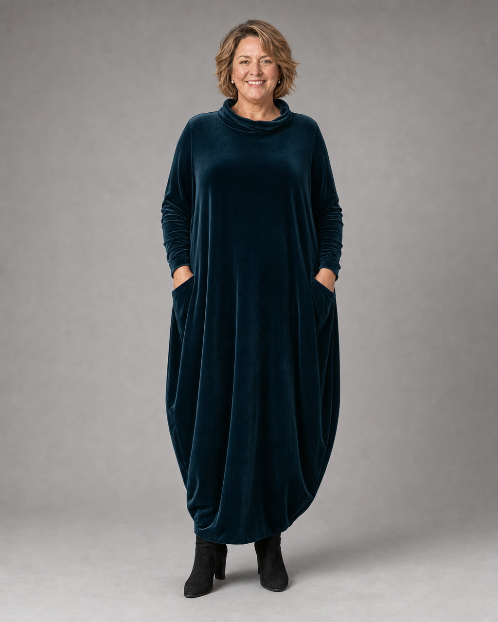 Leona | Velvet Maxi Dress