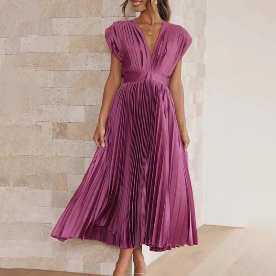Hayes & Tate™ | Timeless Pleated Midi Dress
