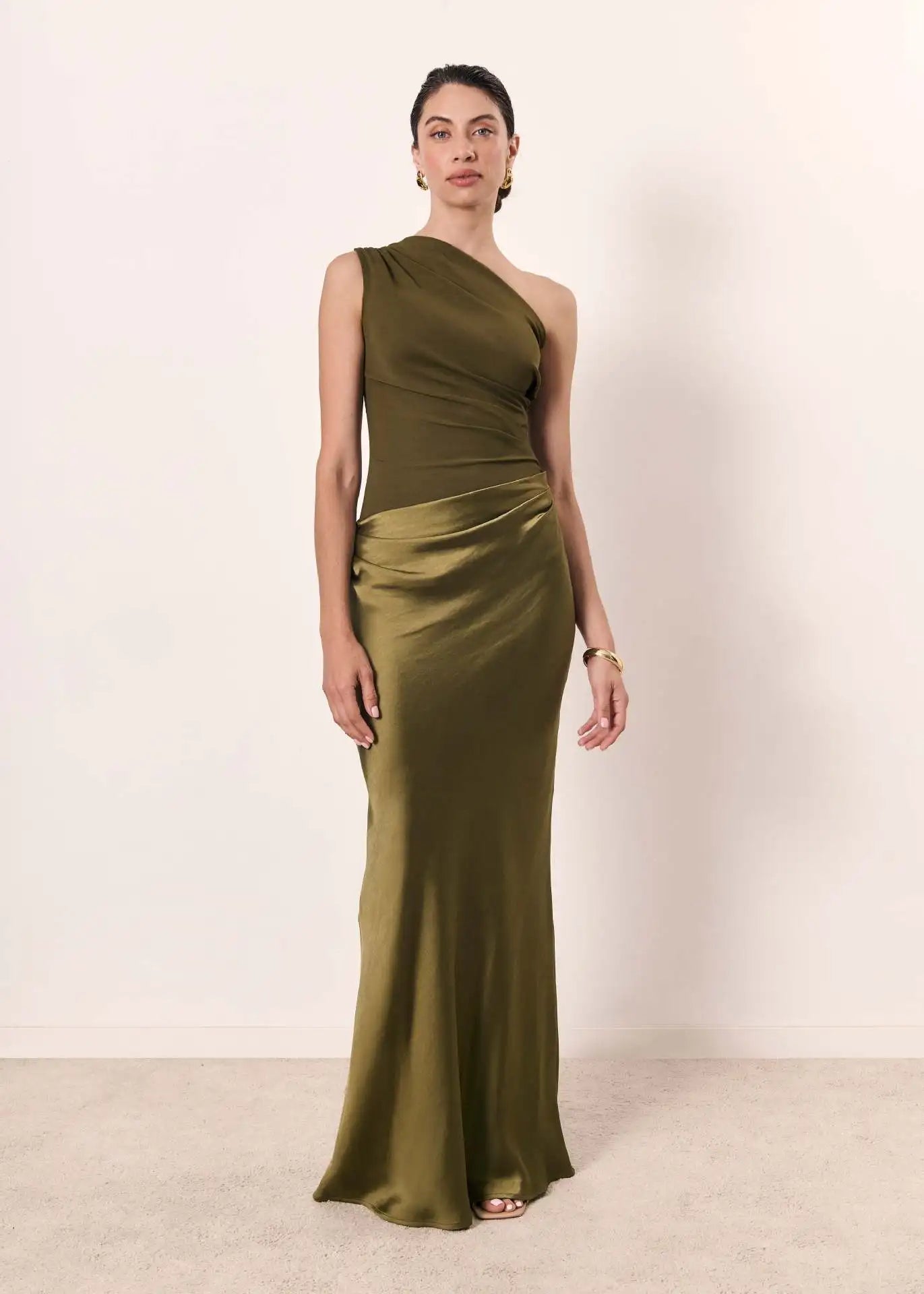 Hayes & Tate™ | Maxi Dress with a Guilt in Satin