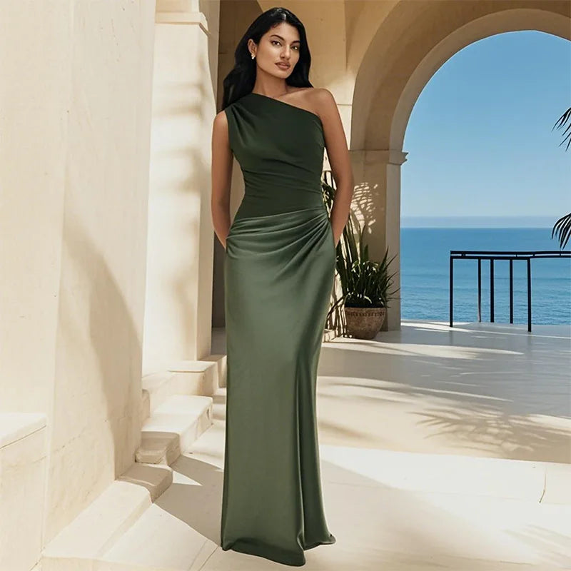 Hayes & Tate™ | Maxi Dress with a Guilt in Satin