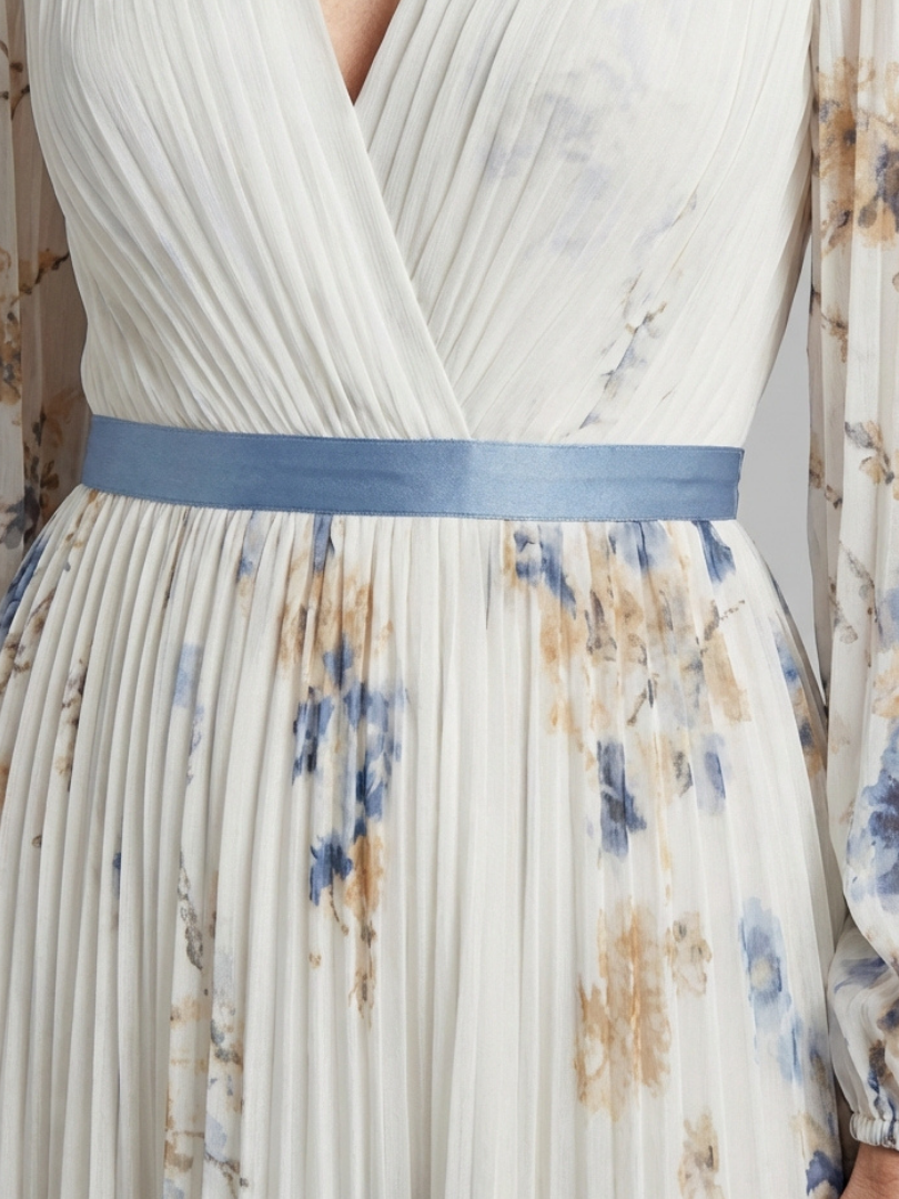 Hayes & Tate™ | Long Sleeve V Neck Floral Maxi Dress
