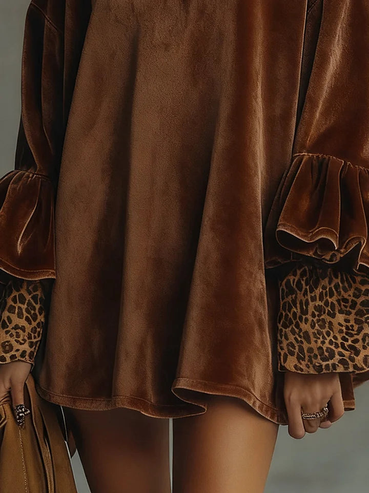 Mini Dress in Leopard Velvet with Ruffled Sleeves