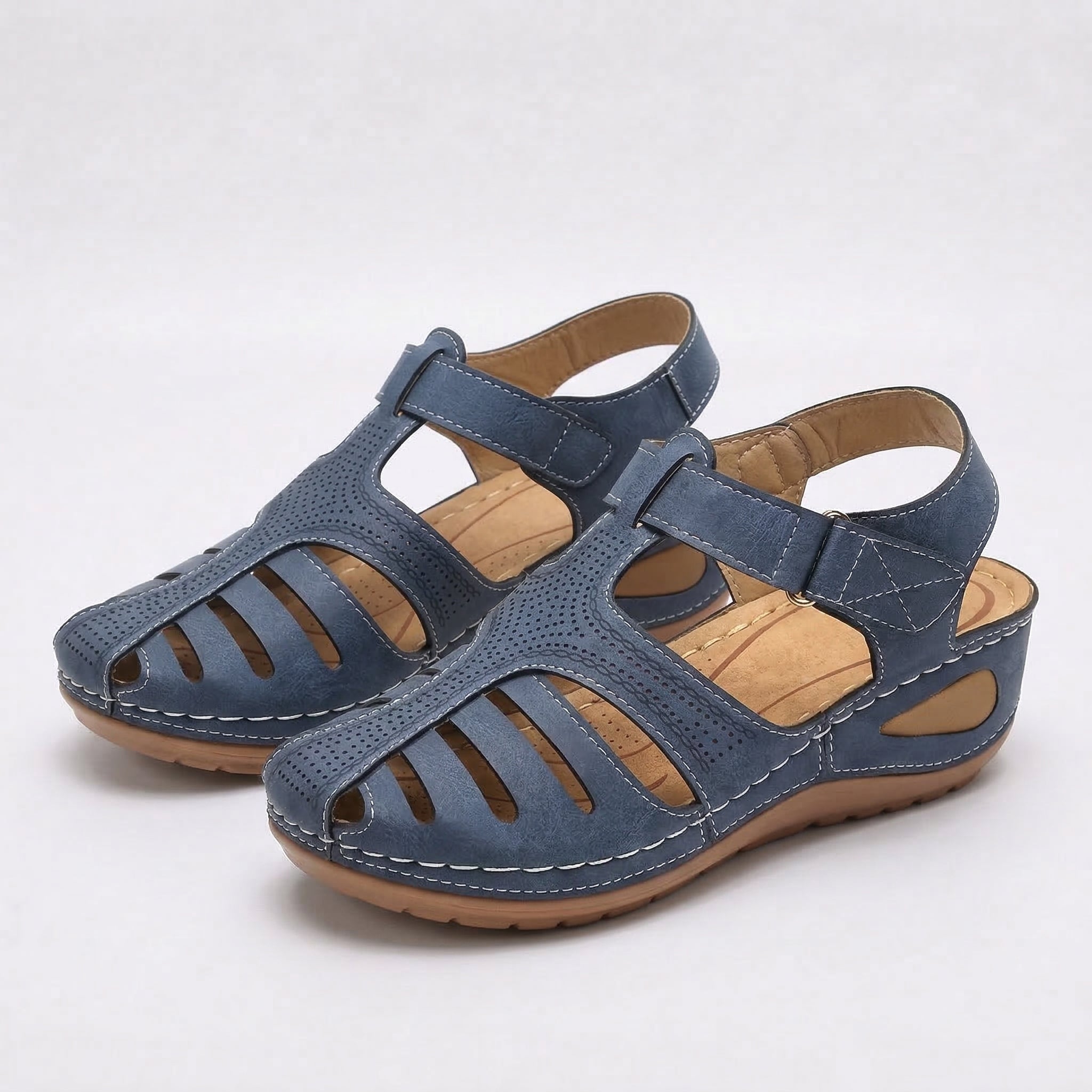 Amelia – Comfort Sandals with a Gentle Lift