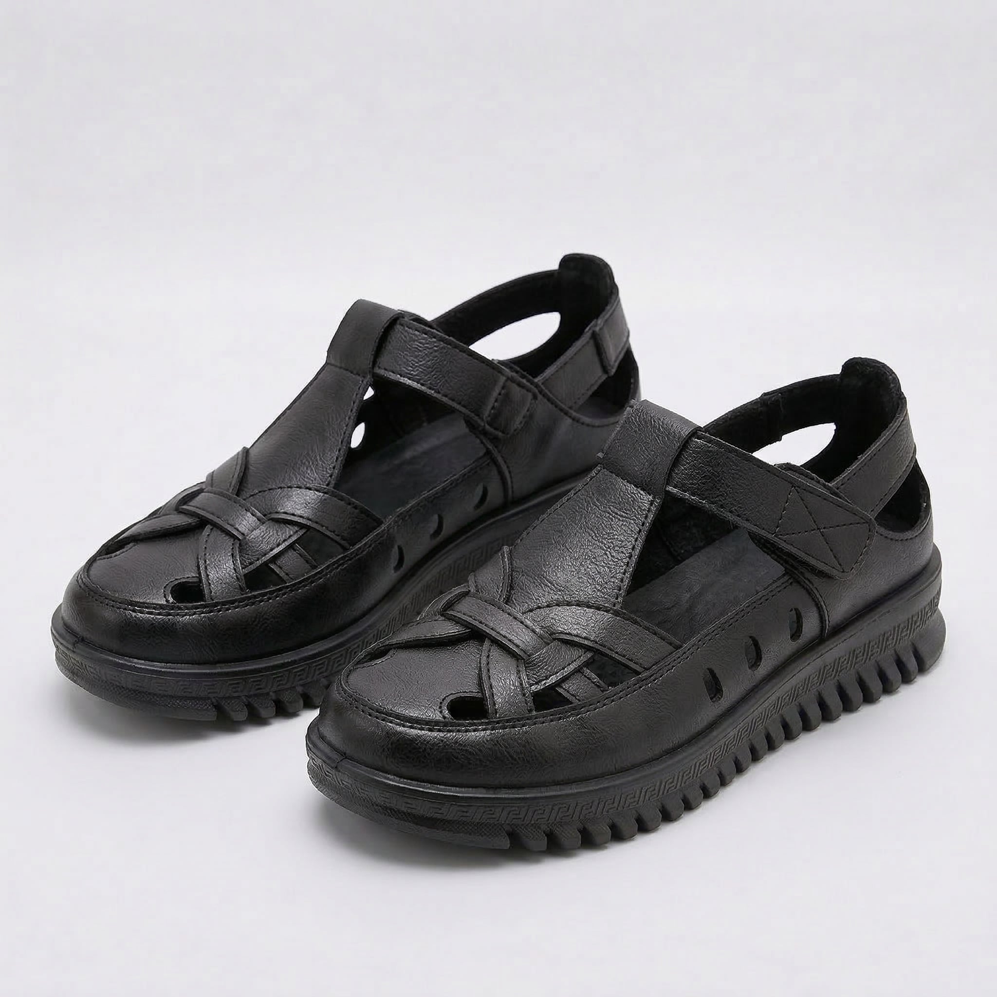 Rose – Comfortable Sandals with a Stable Sole