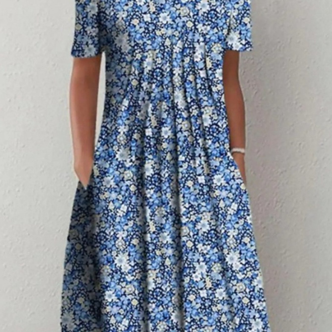 Floral Round Neck Pocket Midi Dress | Spring Summer Women'S Casual Feminine Gown, Modern Artistic Design, Layered Chic Look, Relaxed Everyday Style