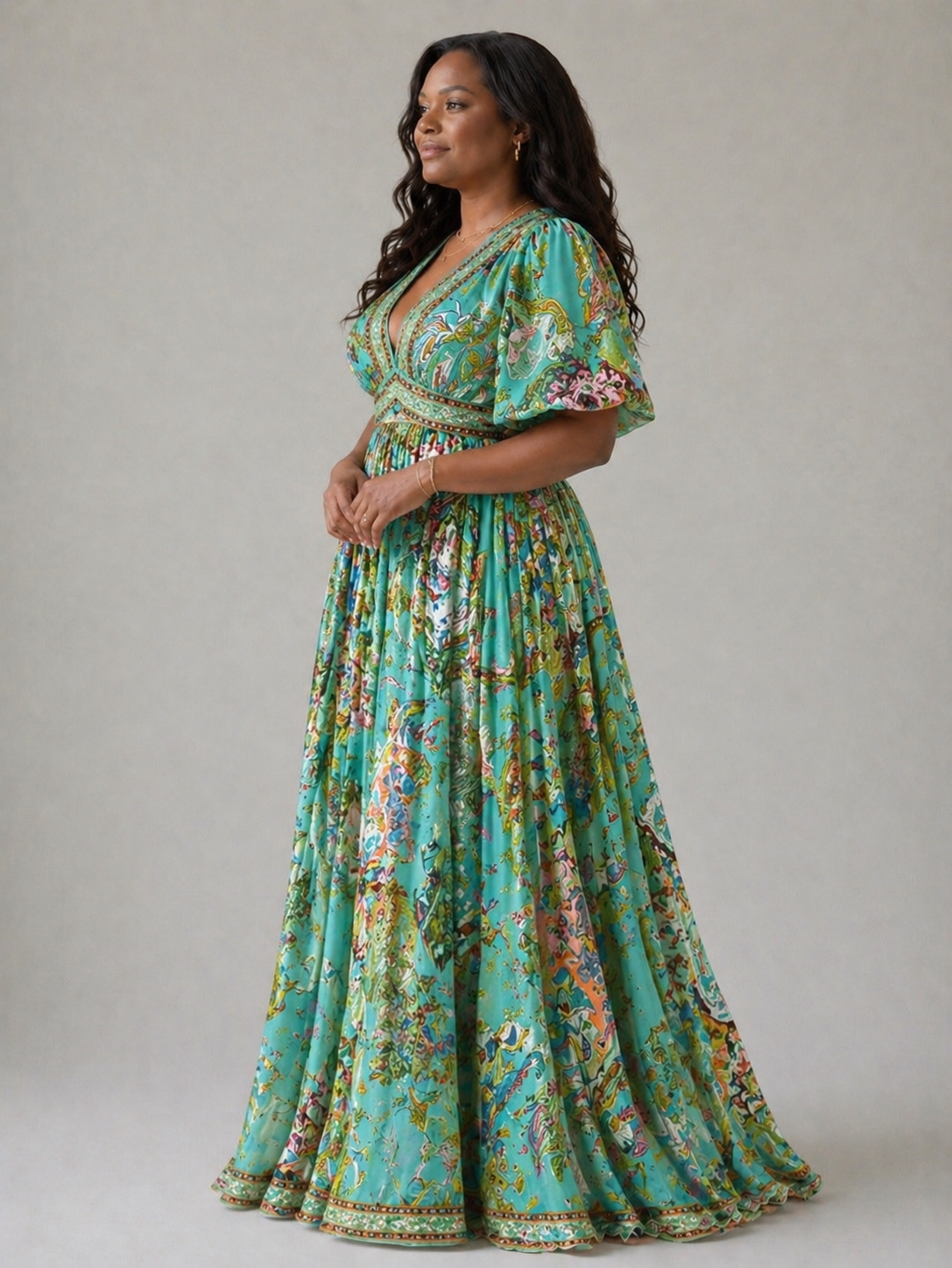 Hayes & Tate™  | Airy maxi dress with puff sleeves and V-neck