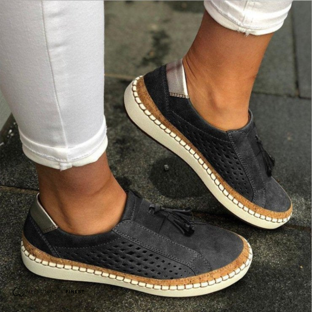 Lola - Orthopedic Shoes
