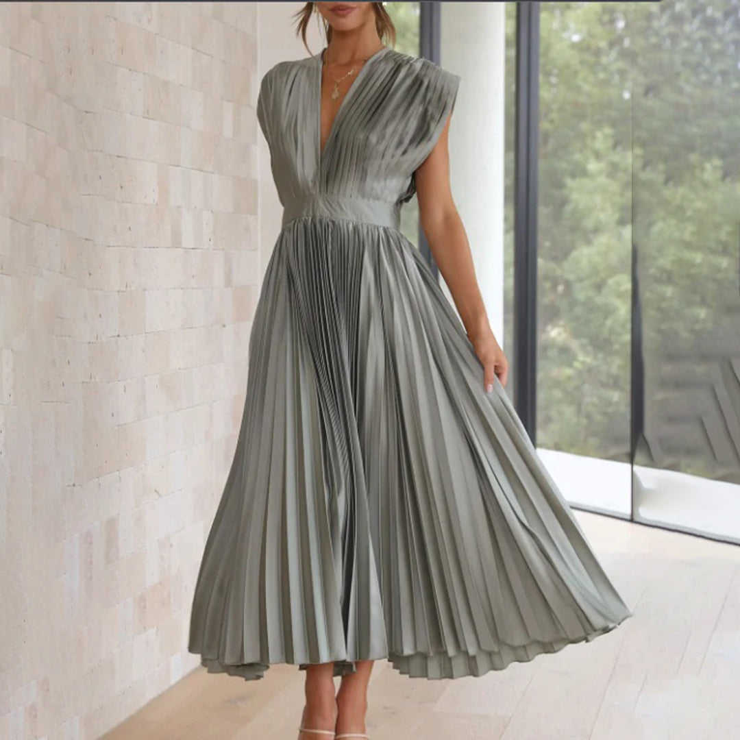 Hayes & Tate™  | Timeless Pleated Midi Dress