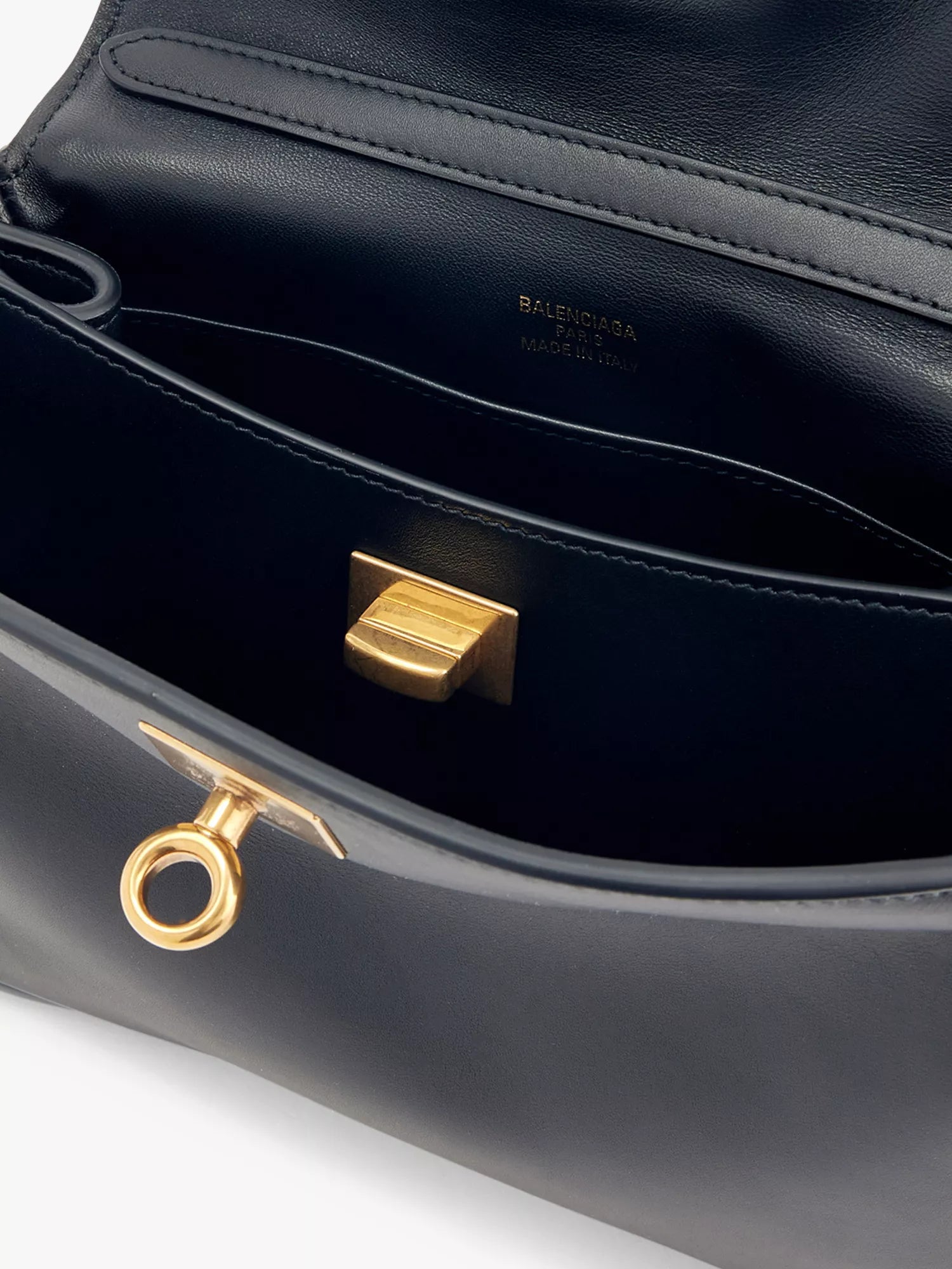 Jamie | Fiorenza Bag.