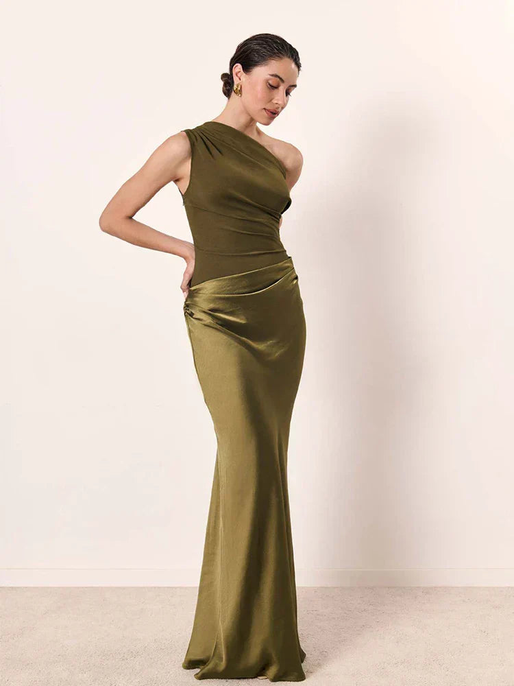 Hayes & Tate™  | Maxi Dress with a Guilt in Satin