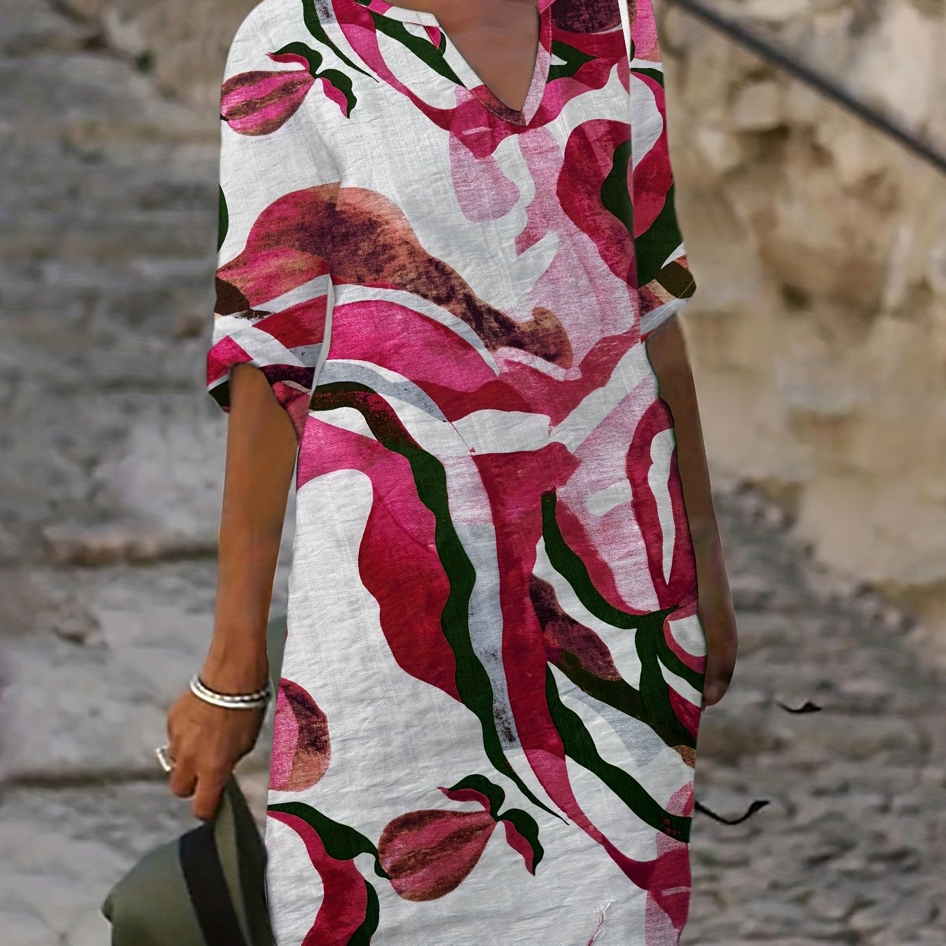 Alexandra | 100% Linen V-Neck Printed Dress