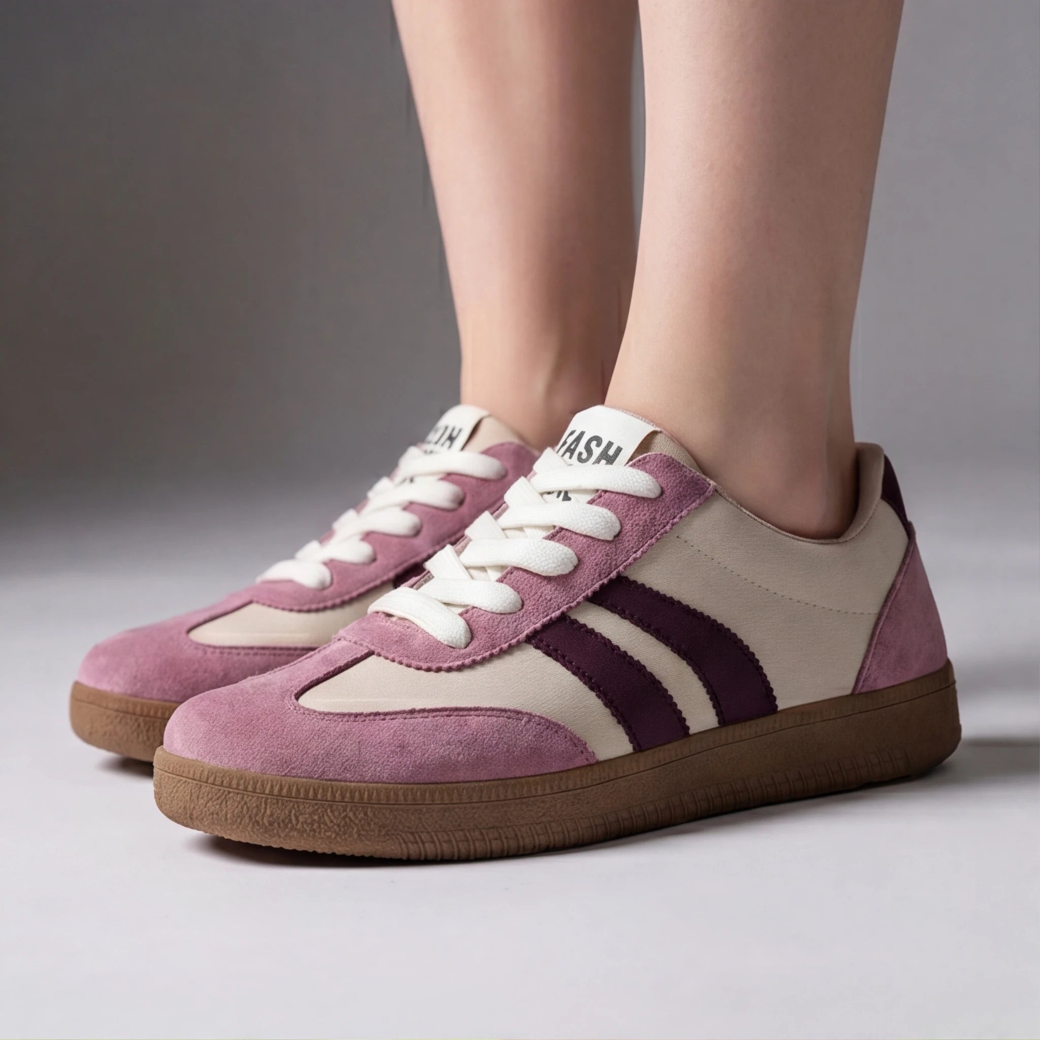 Serena Copeland Sneaker