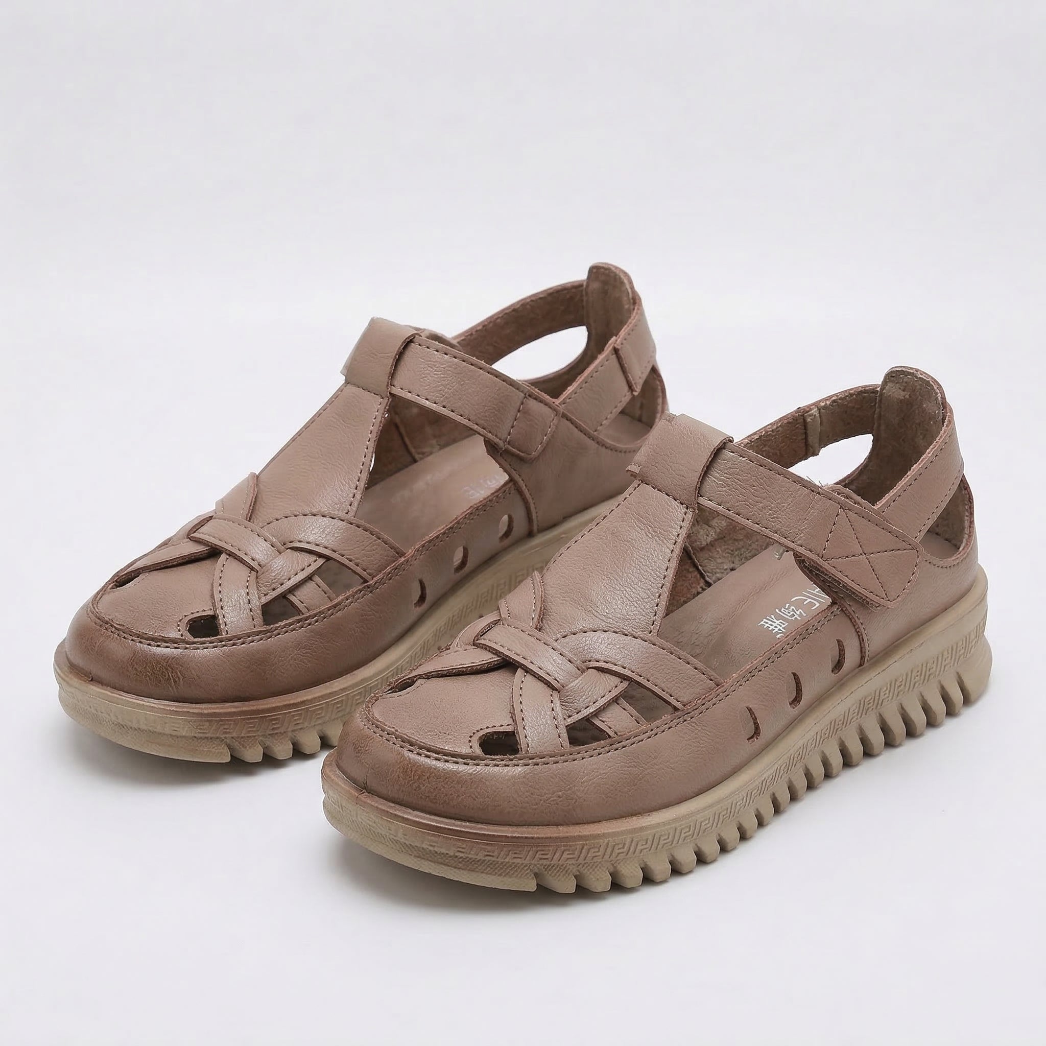 Rose – Comfortable Sandals with a Stable Sole
